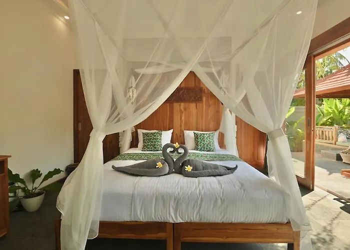 Dewi Parwati - Private With Pool - North Bali - Private Cook Villa Tegallengah