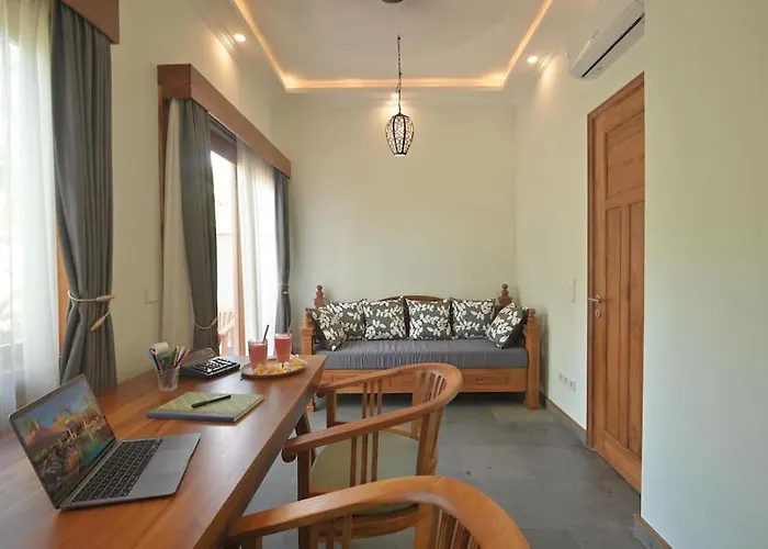 Villa Dewi Parwati - Private With Pool - North Bali - Private Cook