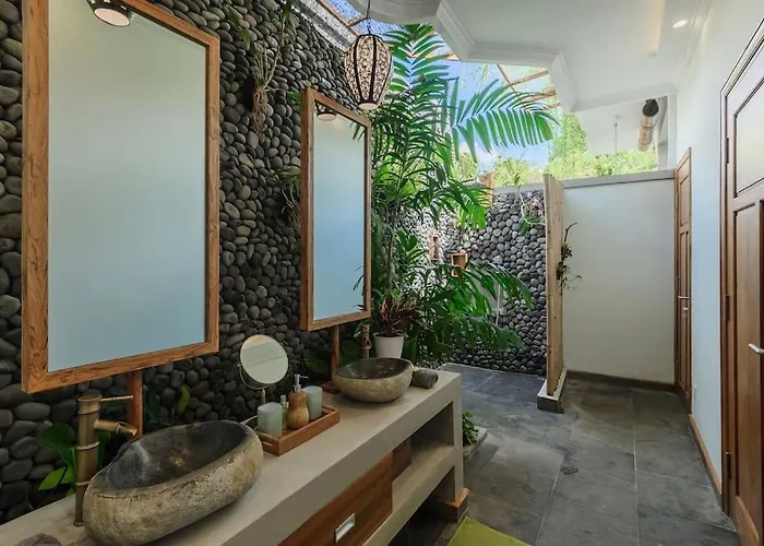 Dewi Parwati - Private With Pool - North Bali - Private Cook Tegallengah